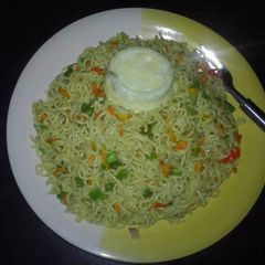 Indomine with vegetables and egg A picture of Indomine with vegetables and egg.