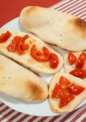 Foto di Lingue di suocera con esubero di lievito madre