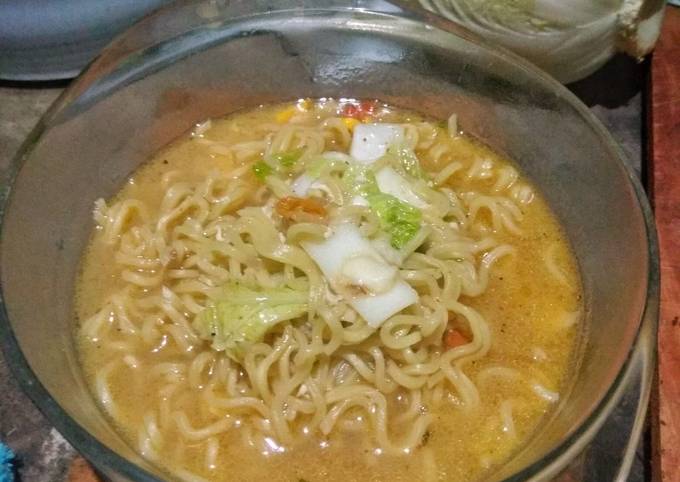 Resep Mie Kuah Instan Oleh Saluna Mahira Cookpad