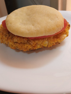 Una foto de Falaburguers : hamburguesas de garbanzos sin gluten y veganas