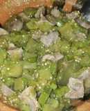 Mollejas en salsa verde con nopales