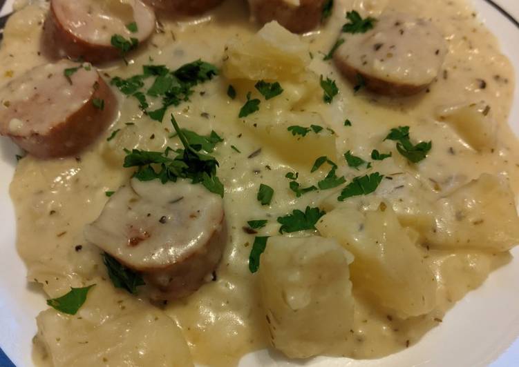 Recipe of Speedy Kielbasa and potatoes in white wine sauce instant pot ip