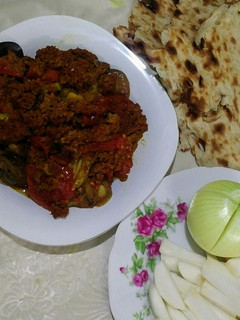 عکسی از دستور خوراک گوشت و بادمجان یونانی