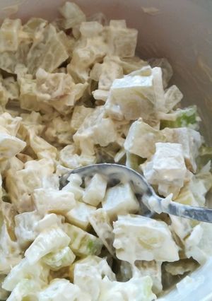Una foto de Ensalada de patatas sencilla