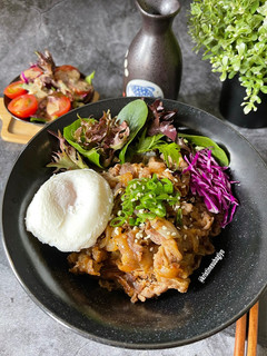 Foto resep Gyudon Yoshinoya | Japanese beef bowl sekarang ga perlu ke resto 😋