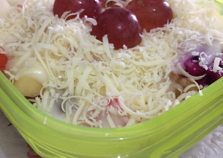 Resep: EnakSalad Buah