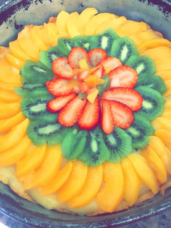 Una foto de Tarta de frutas 🍑 🥝 🍓