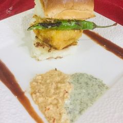 Batata Vada Pav A picture of Batata Vada Pav.