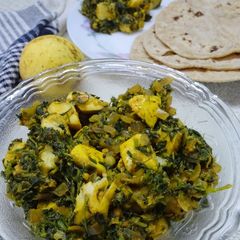 A picture of Fenugreek and guava / methi amrood subji.