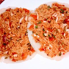 A picture of Spicy Maggi Rava Uttapam.