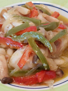 Una foto de Merluza al horno con setas
