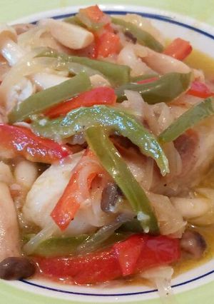 Una foto de Merluza al horno con setas