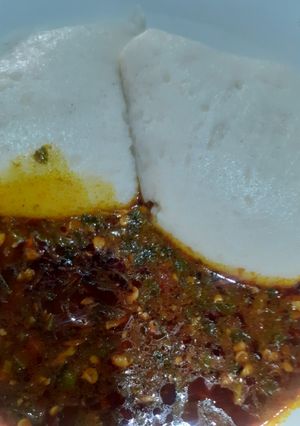 A picture of Tuwo semolina da miyar ayayo da Okoro.