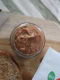Crema de anacardos y algarroba
