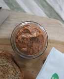 Crema de anacardos y algarroba
