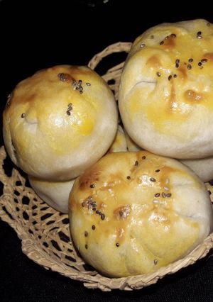 Una foto de Knishes de papas, cebolla y queso