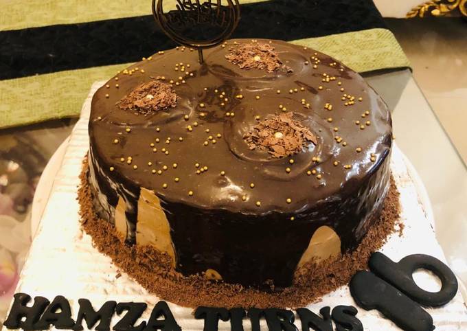 Chocolate fudge cake