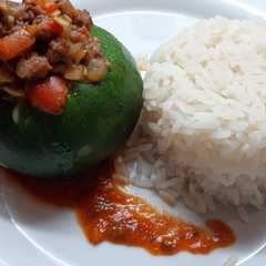 Una foto de Zapallitos Rellenos con timbal del Arroz