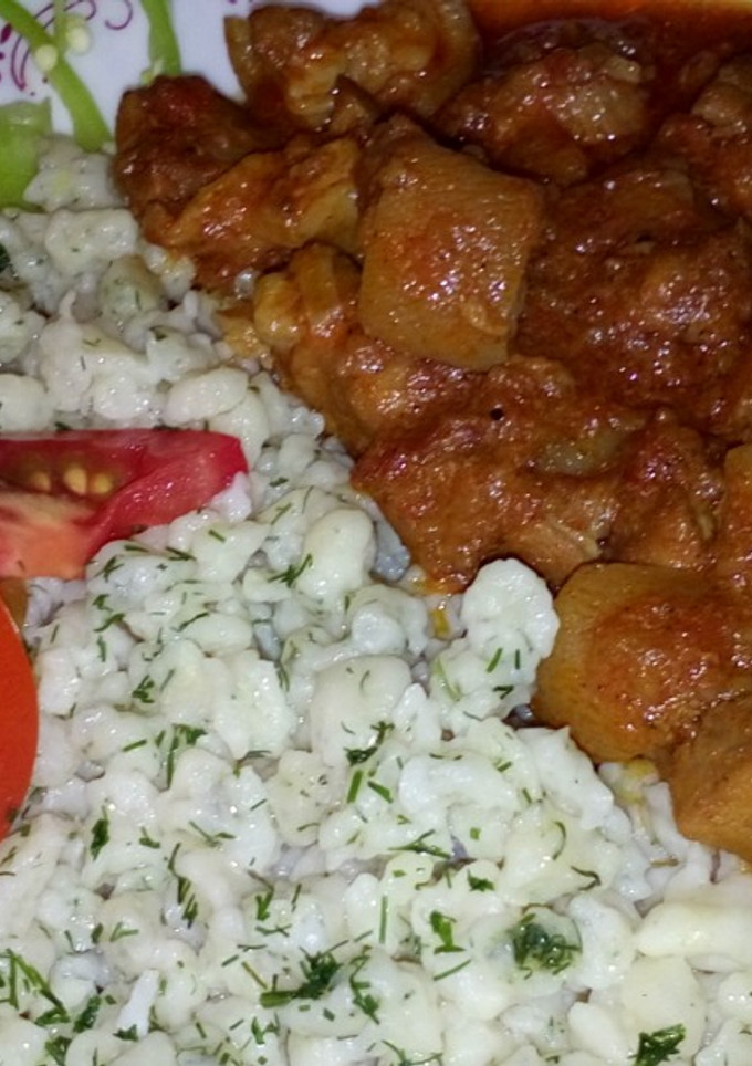 Csülökpörkölt kapros galuskával recept fotója