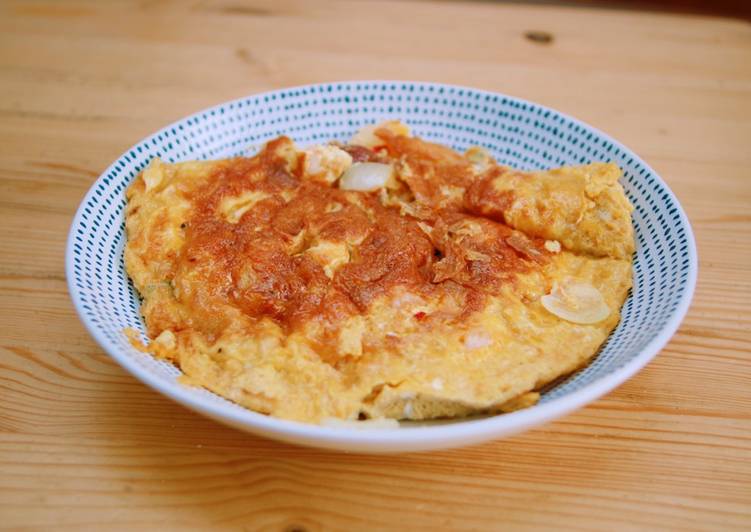 Steps to Make Favorite 芙蓉蛋 (Egg Foo Yong Omelette)