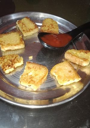 A picture of Bread Dhokla.