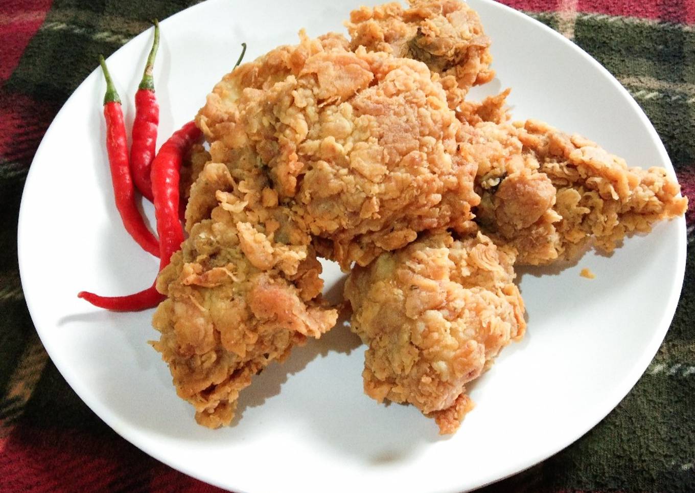 20. Ayam goreng kriwil ala KFC