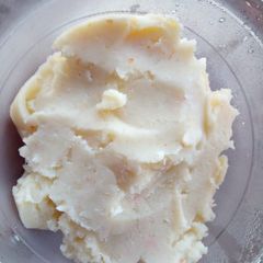 A picture of Mashed potatoes.
