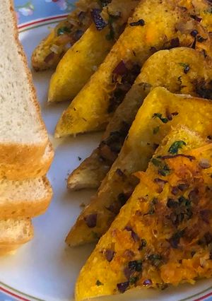 A picture of Bread Masala Toast.