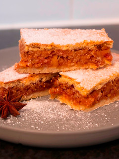 Nagyi féle almás pite recept fotója