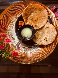 पेढा पोळी (Pedha Poli Recipe In Marathi) रेसिपी चे मुख्य फोटो