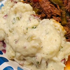 A picture of Red Mashed Potatoes.
