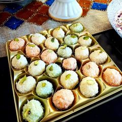 A picture of Coconut meethai.