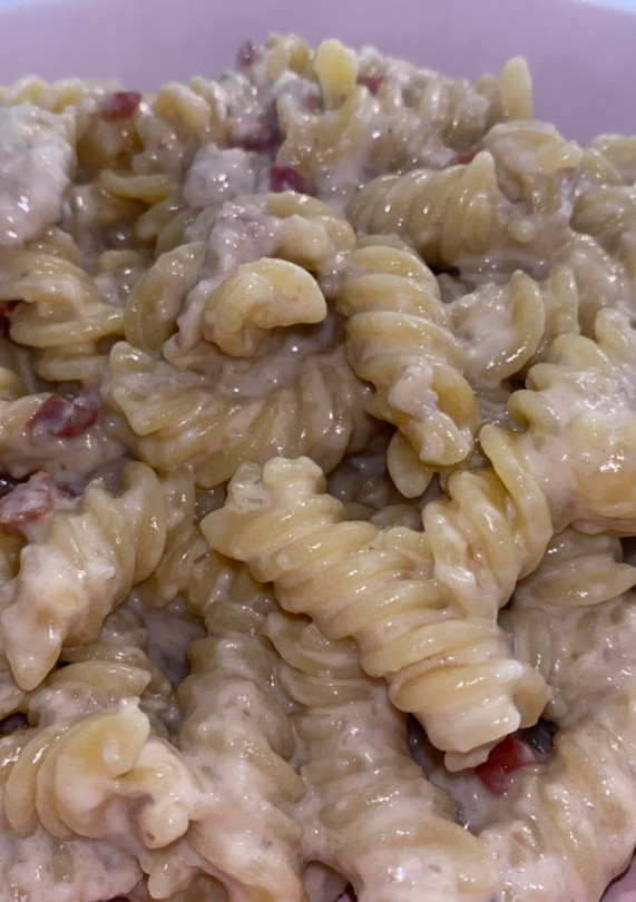 Una foto de Pasta con salsa de champiñón y queso azul