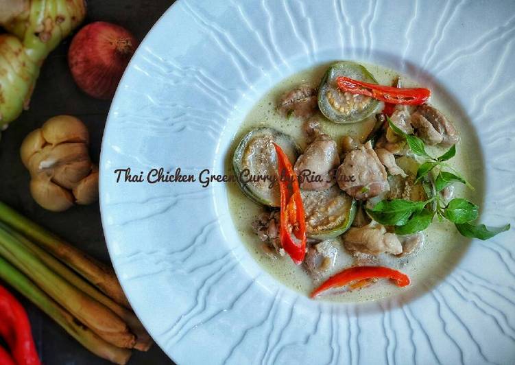Resep Thai Chicken Green Curry yang Sempurna