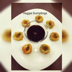 A picture of Veggie dumplings.