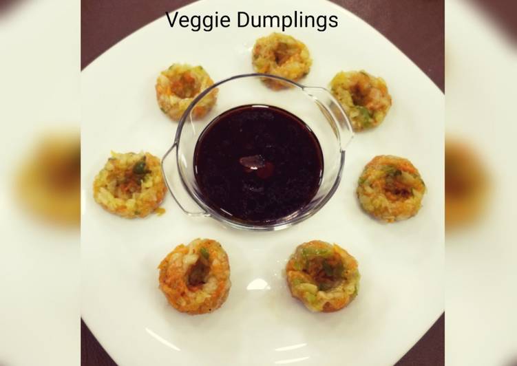 Steps to Make Homemade Veggie dumplings