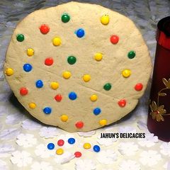 A picture of Giant Cookie.