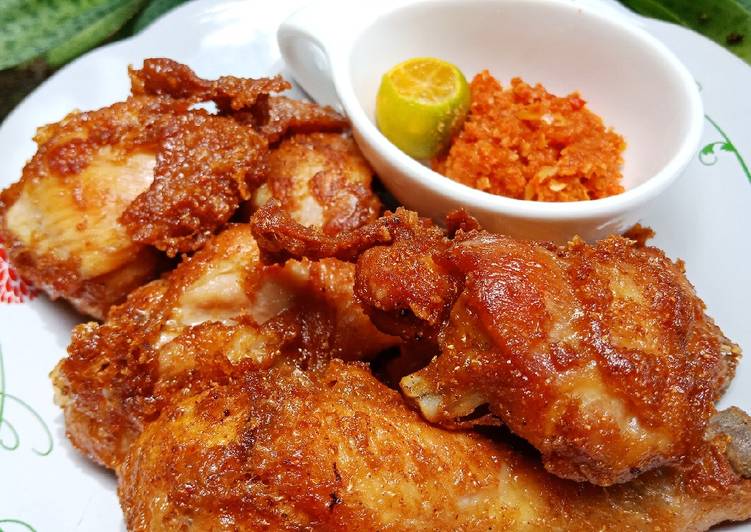 9 Resep: Ayam Goreng Rempah Anti Gagal!