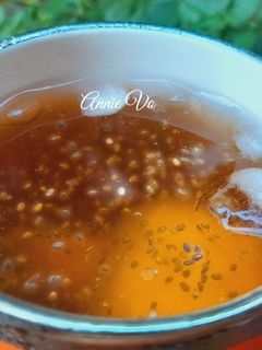 Hình của món Trà đào hạt chia.