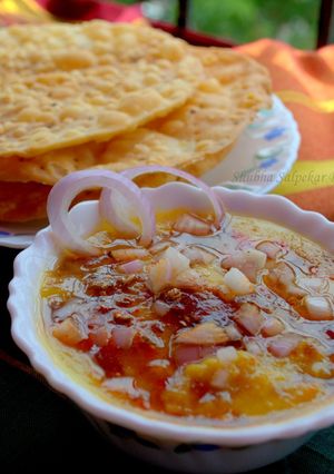 दाल पकवान (Dal pakwan recipe in hindi) रेसिपी मुख्य फोटो