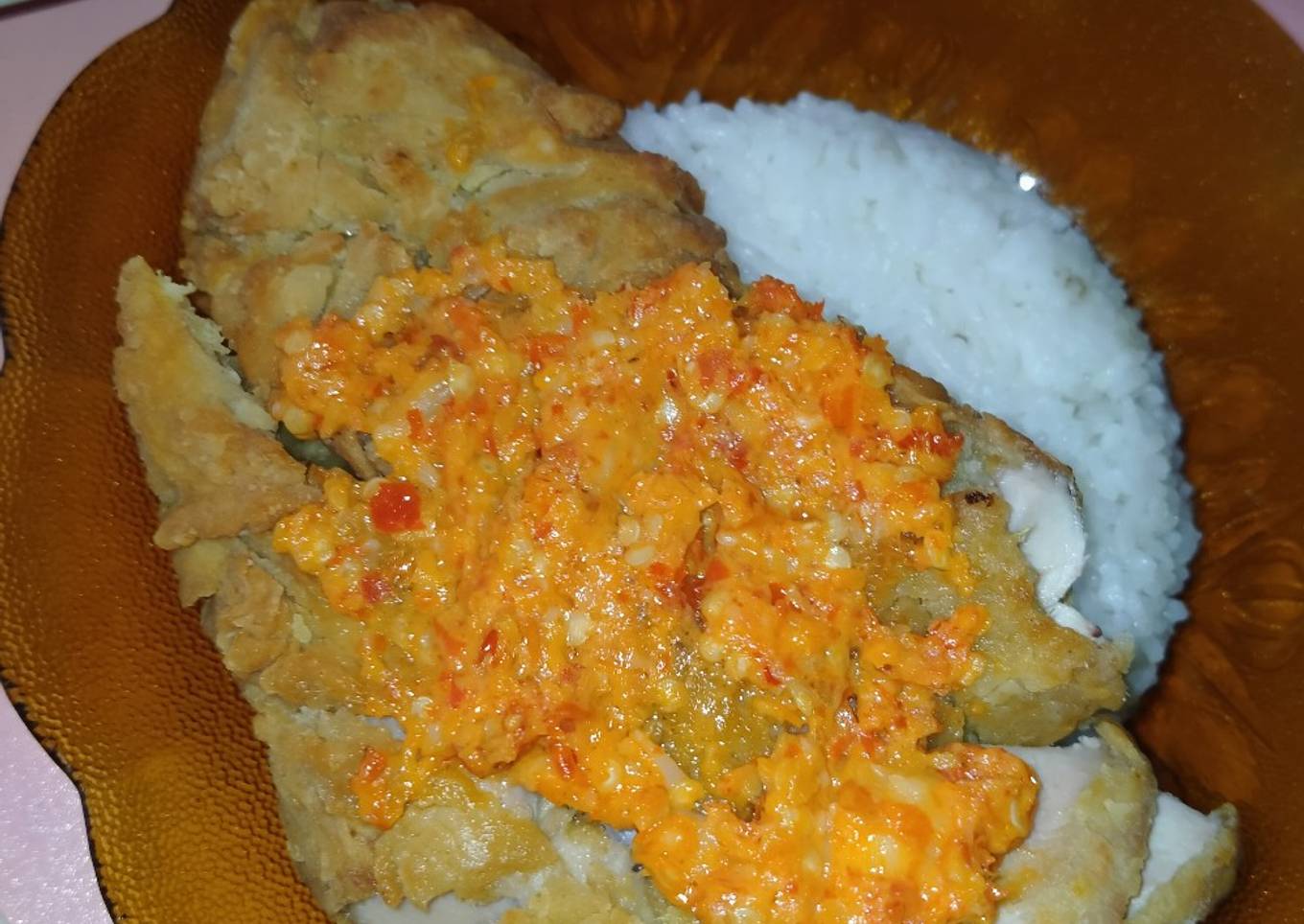 Ayam Geprek Tepung (ungkep bumbu kuning)