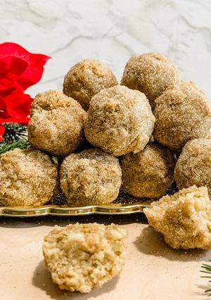 Une photo de Trous de beignet à la cannelle