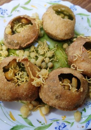 A picture of Pani puri.