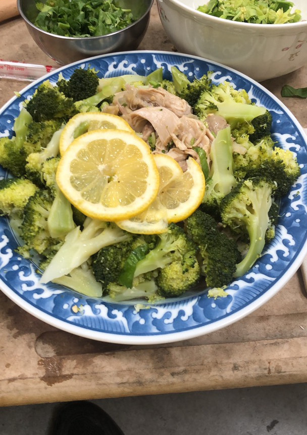 涼拌雞絲 的食譜成品照片