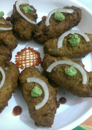 A picture of Moong dal kababs.