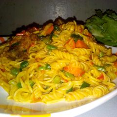 A picture of Macaroni spaghetti jollof.