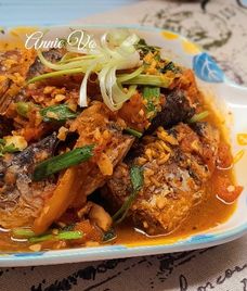 cá chuồn sốt cà