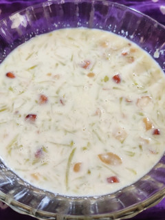 દૂધી ની ખીર (Doodhi kheer recipe in Gujarati) રેસીપી મુખ્ય ફોટો