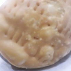 A picture of Khasta kachori.