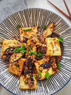 A picture of Eggplant & tofu.